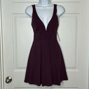 Lulus burgundy plunge neck mini dress size S